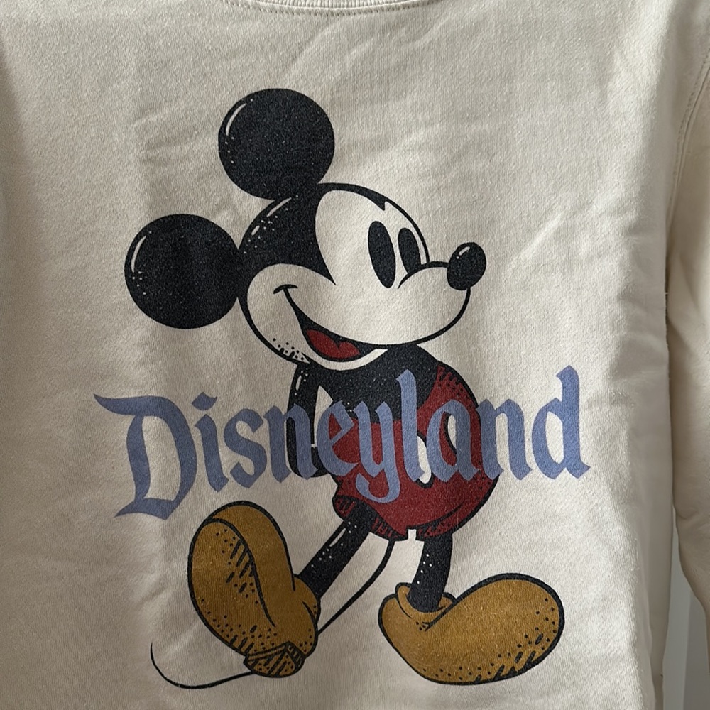 Disney | Disneyland classic crewneck